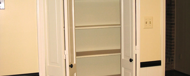 Built-in pantry offers plenty of storage space